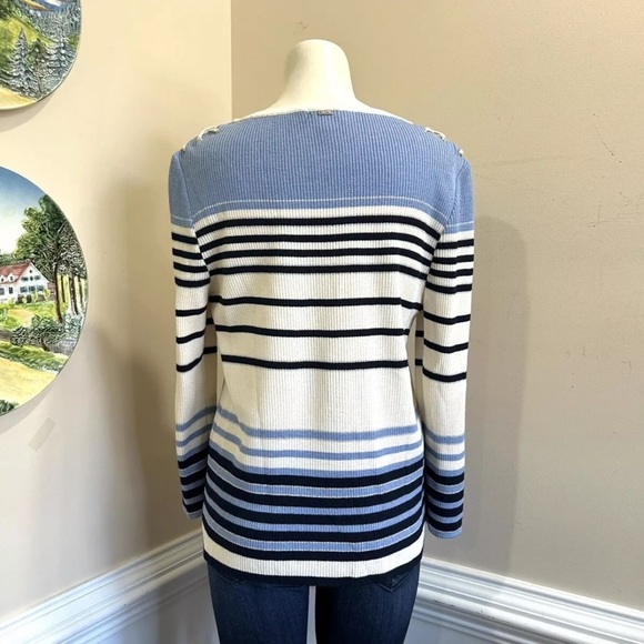 St. John sweater NWT - Picture 2 of 7